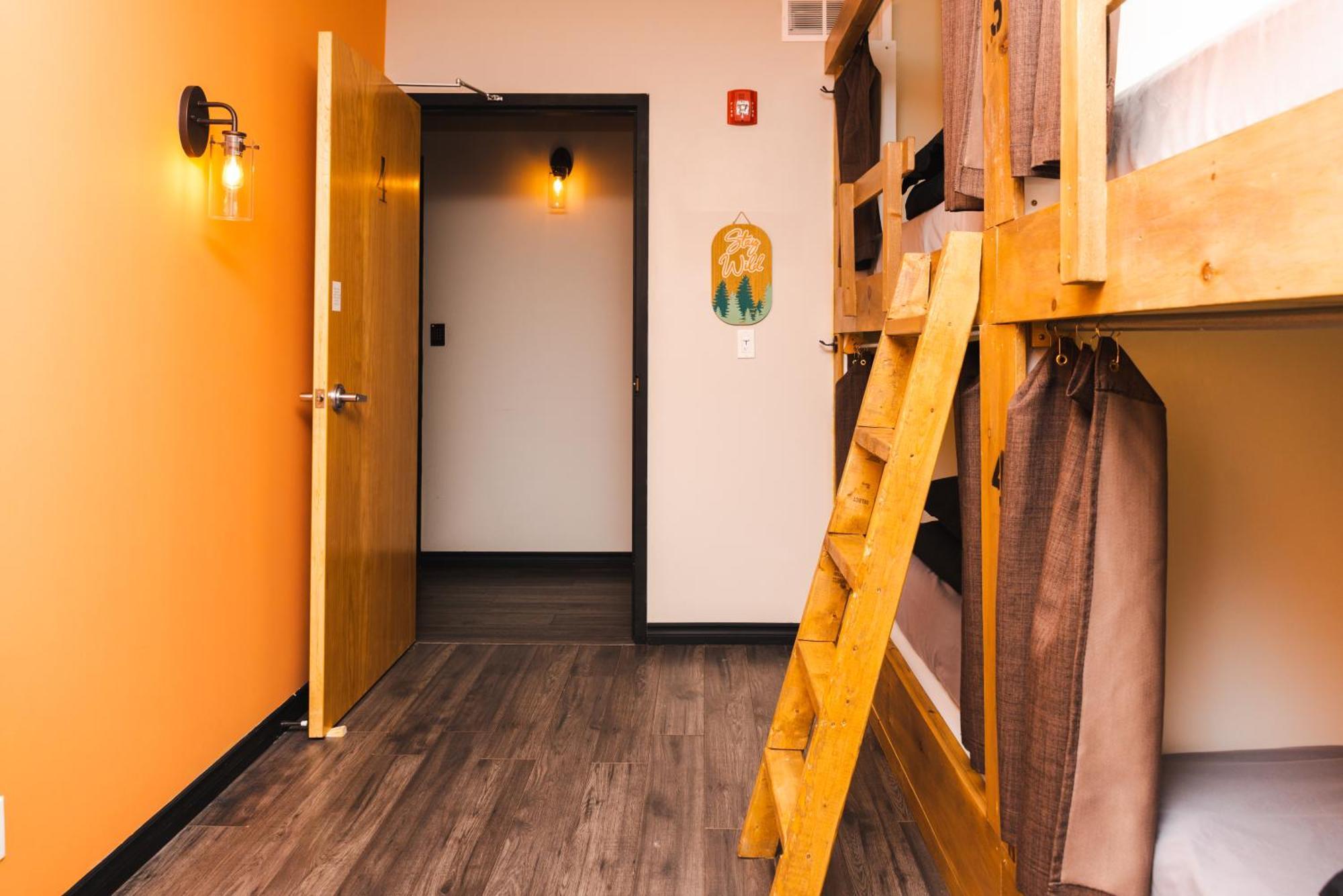 The Haven Hostel خليج ثندر المظهر الخارجي الصورة