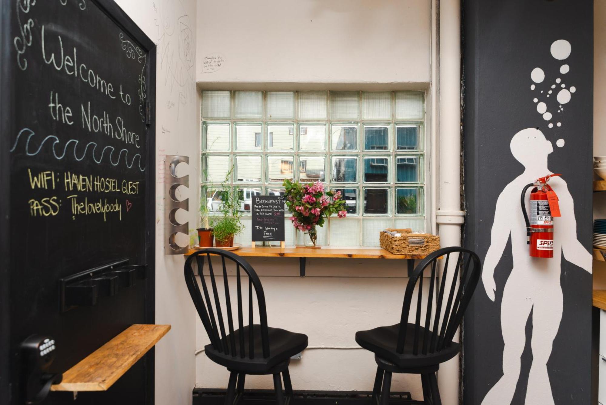 The Haven Hostel خليج ثندر المظهر الخارجي الصورة